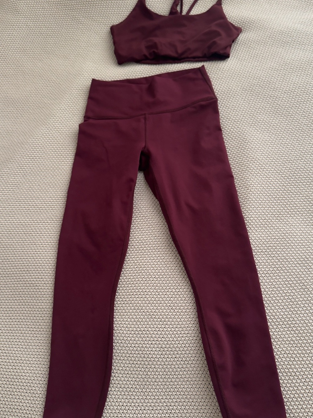 Women's set High-Waist Performance Leggings in Deep Wine